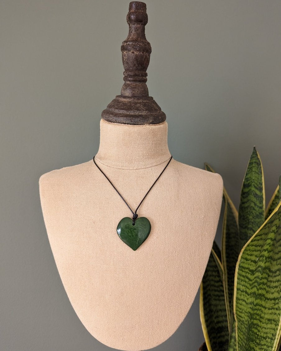 Little Sister Polished Heart Tagua Nut Pendant - The Happy Elephant - Tagua Jewellery