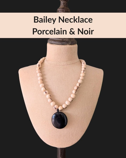 BAILEY — Botanical Artisan Necklace - The Happy Elephant - Tagua Jewellery
