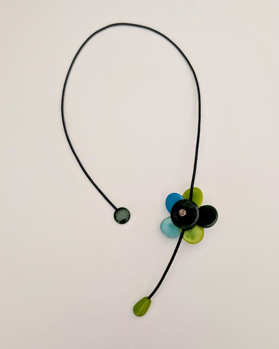 BLOSSOM — Handmade Tagua Statement Magnetic Necklace - The Happy Elephant - Tagua Jewellery