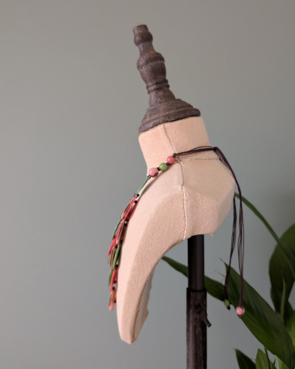 CHICA 3 - STRAND — Handmade Tagua Statement Necklace — 'Only One' - The Happy Elephant - Tagua Jewellery