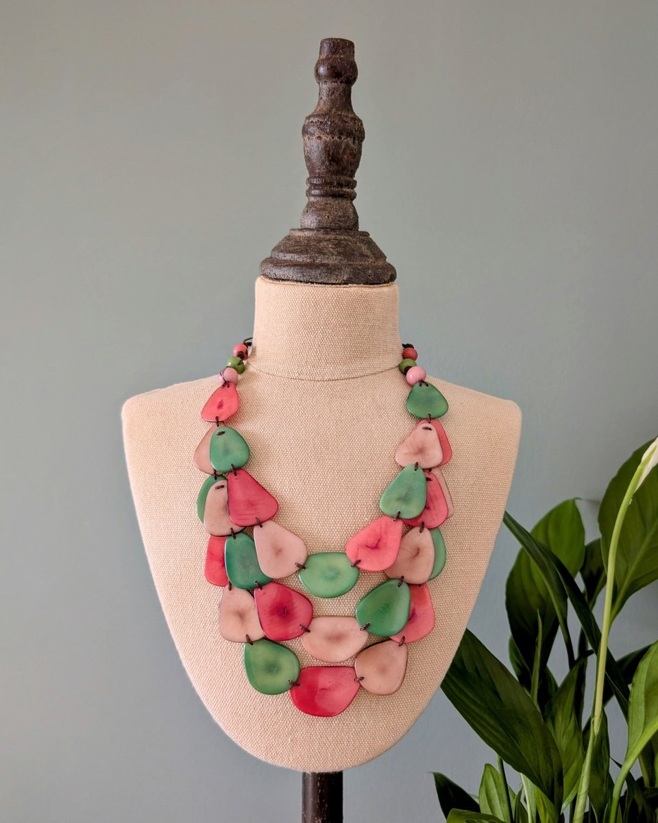 CHICA 3 - STRAND — Handmade Tagua Statement Necklace — 'Only One' - The Happy Elephant - Tagua Jewellery