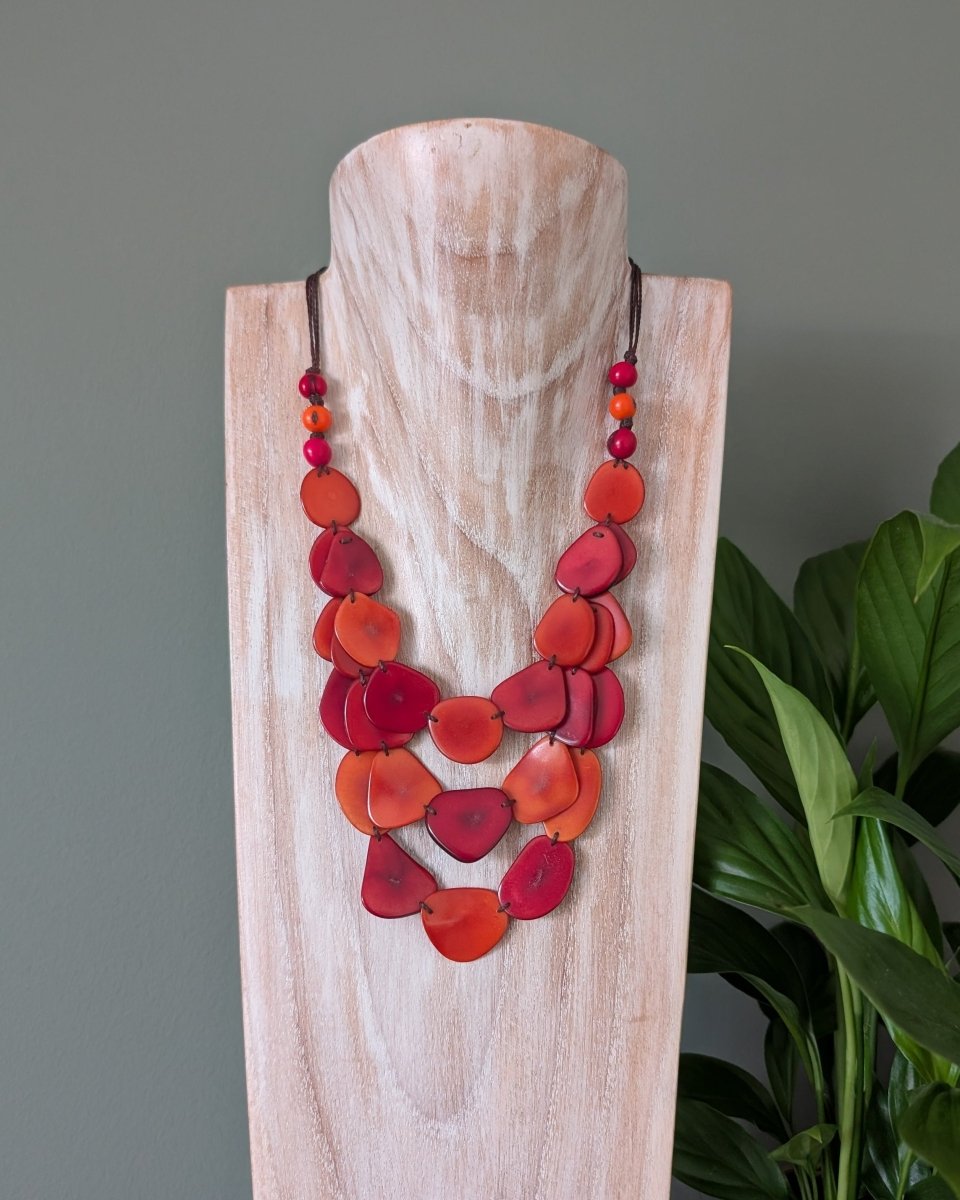 CHICA 3 - STRAND — Handmade Tagua Statement Necklace — 'Only One' - The Happy Elephant - Tagua Jewellery