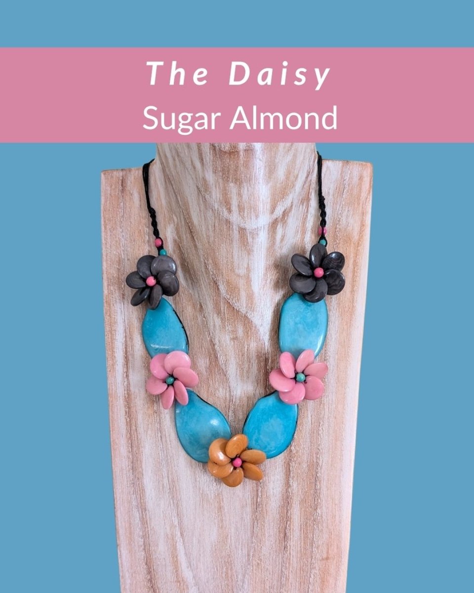 DAISY — Handmade Tagua Statement Necklace — 'Only One' - The Happy Elephant - Tagua Jewellery