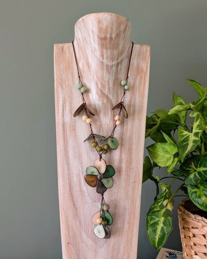 FLOWER — Handmade Tagua Statement Necklace - The Happy Elephant - Tagua Jewellery