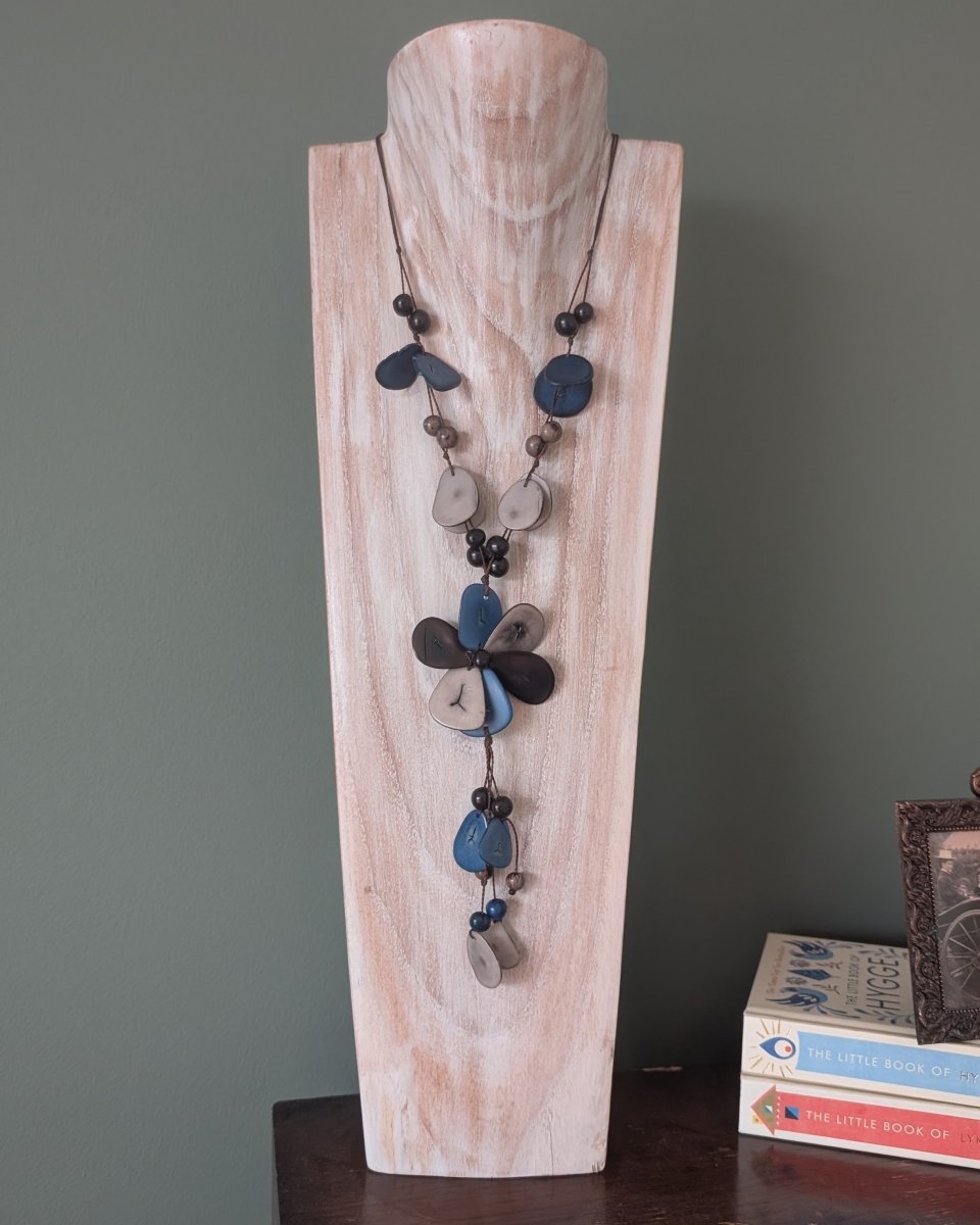FLOWER — Handmade Tagua Statement Necklace - The Happy Elephant - Tagua Jewellery