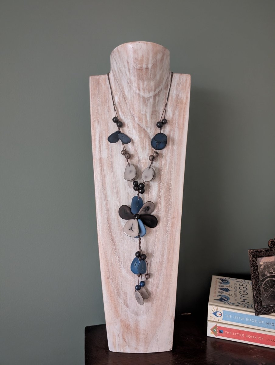 FLOWER — Handmade Tagua Statement Necklace - The Happy Elephant - Tagua Jewellery