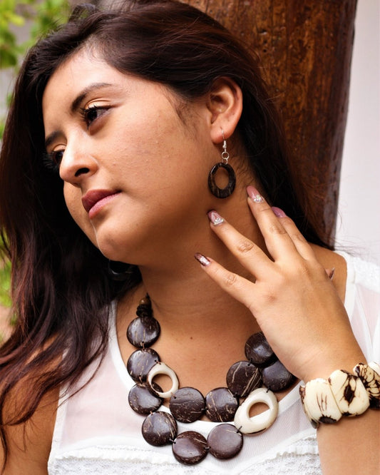 KORNELIA — Handmade Tagua & Coconut Statement Necklace - The Happy Elephant - Tagua Jewellery