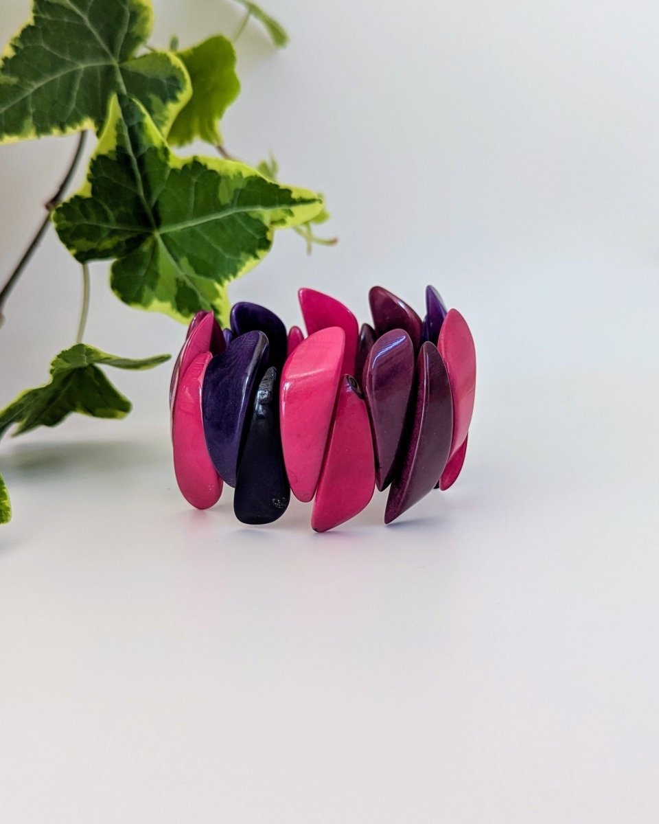 TEAKA — Handmade Tagua Bracelet - The Happy Elephant - Tagua Jewellery