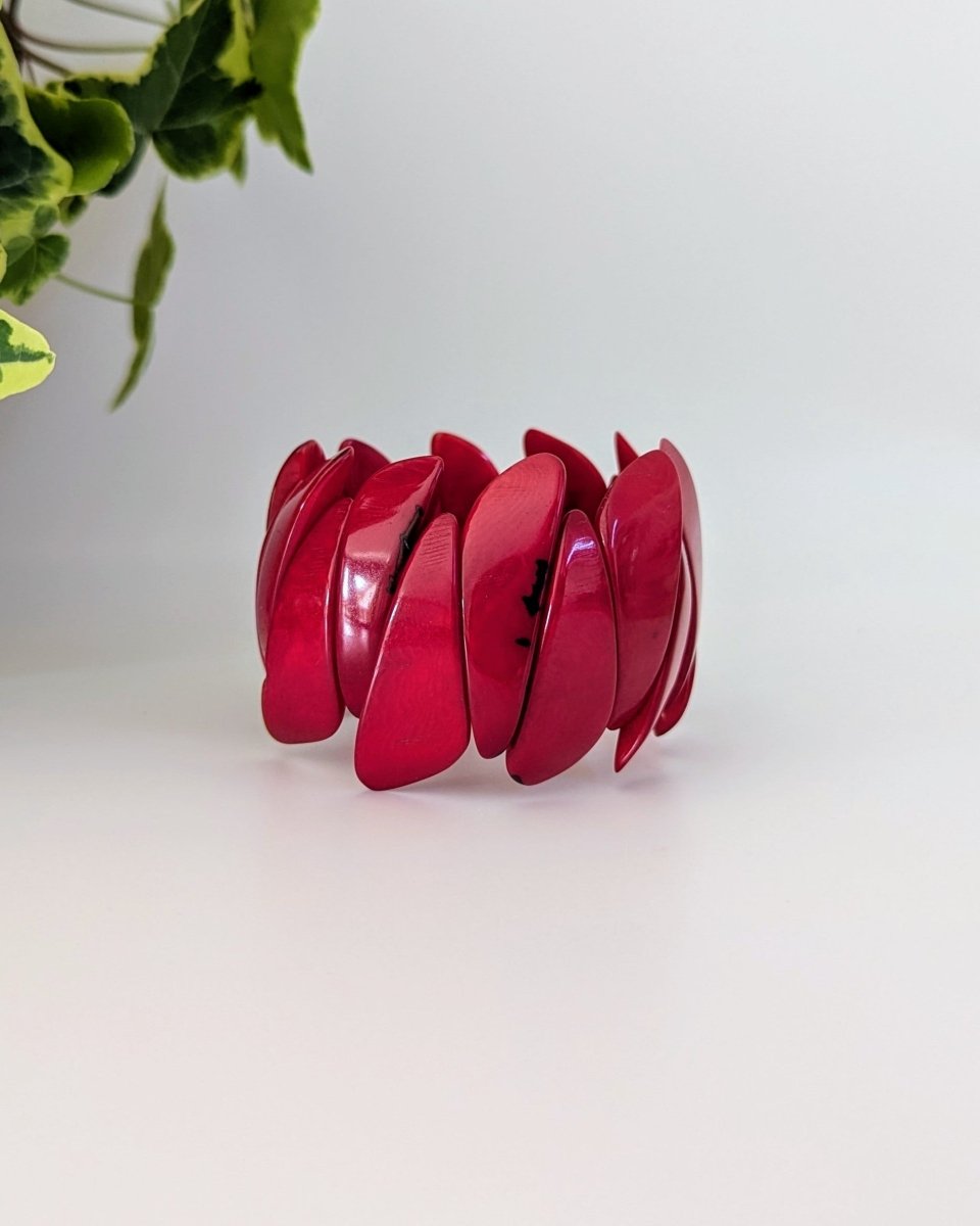 TEAKA — Handmade Tagua Bracelet - The Happy Elephant - Tagua Jewellery