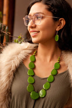 Load image into Gallery viewer, Ashley Tagua Nut Necklace - The Happy Elephant - Tagua Jewellery
