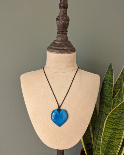 Big Sister Polished Heart Tagua Nut Pendant - The Happy Elephant - Tagua Jewellery