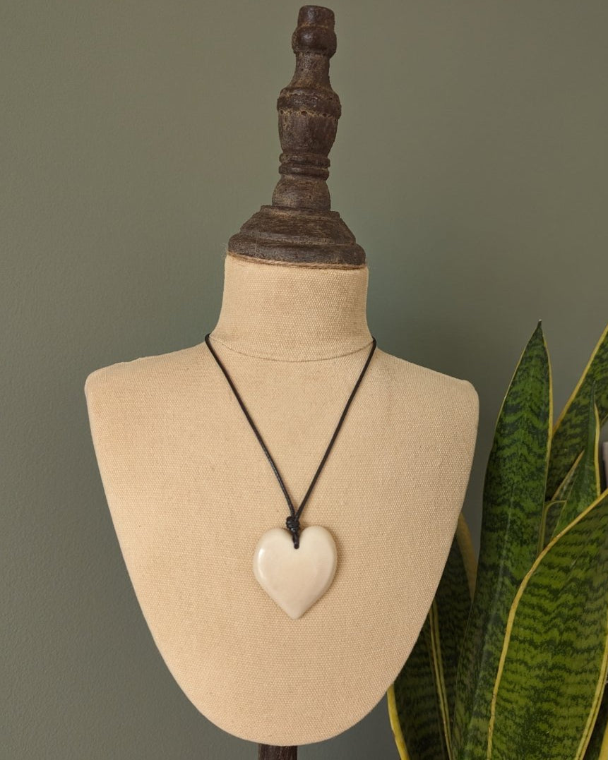Big Sister Polished Heart Tagua Nut Pendant - The Happy Elephant - Tagua Jewellery