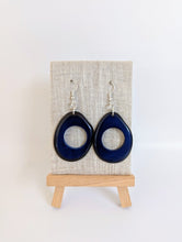 Load image into Gallery viewer, Floreana Tagua Nut Handmade Earrings - The Happy Elephant - Tagua Jewellery
