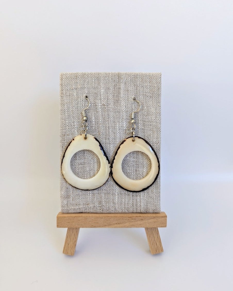 Floreana Tagua Nut Handmade Earrings - The Happy Elephant - Tagua Jewellery