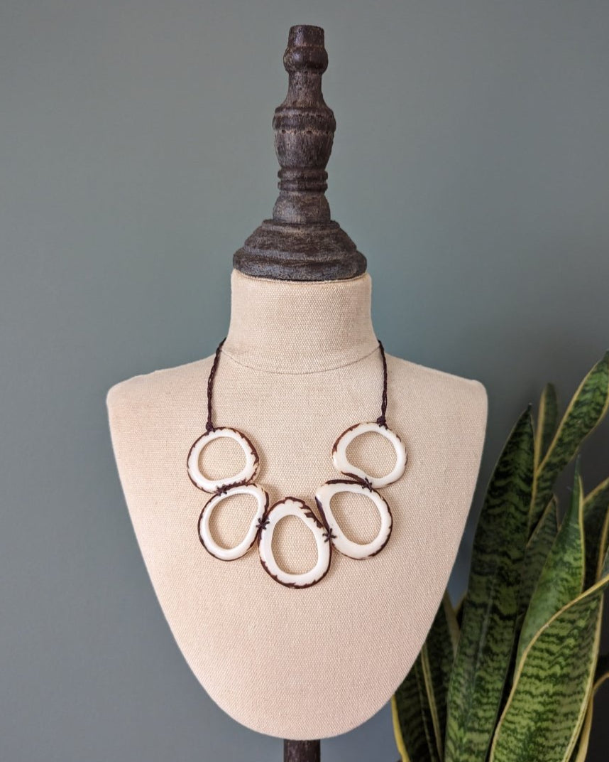 Mariposa Tagua Nut Necklace - The Happy Elephant - Tagua Jewellery