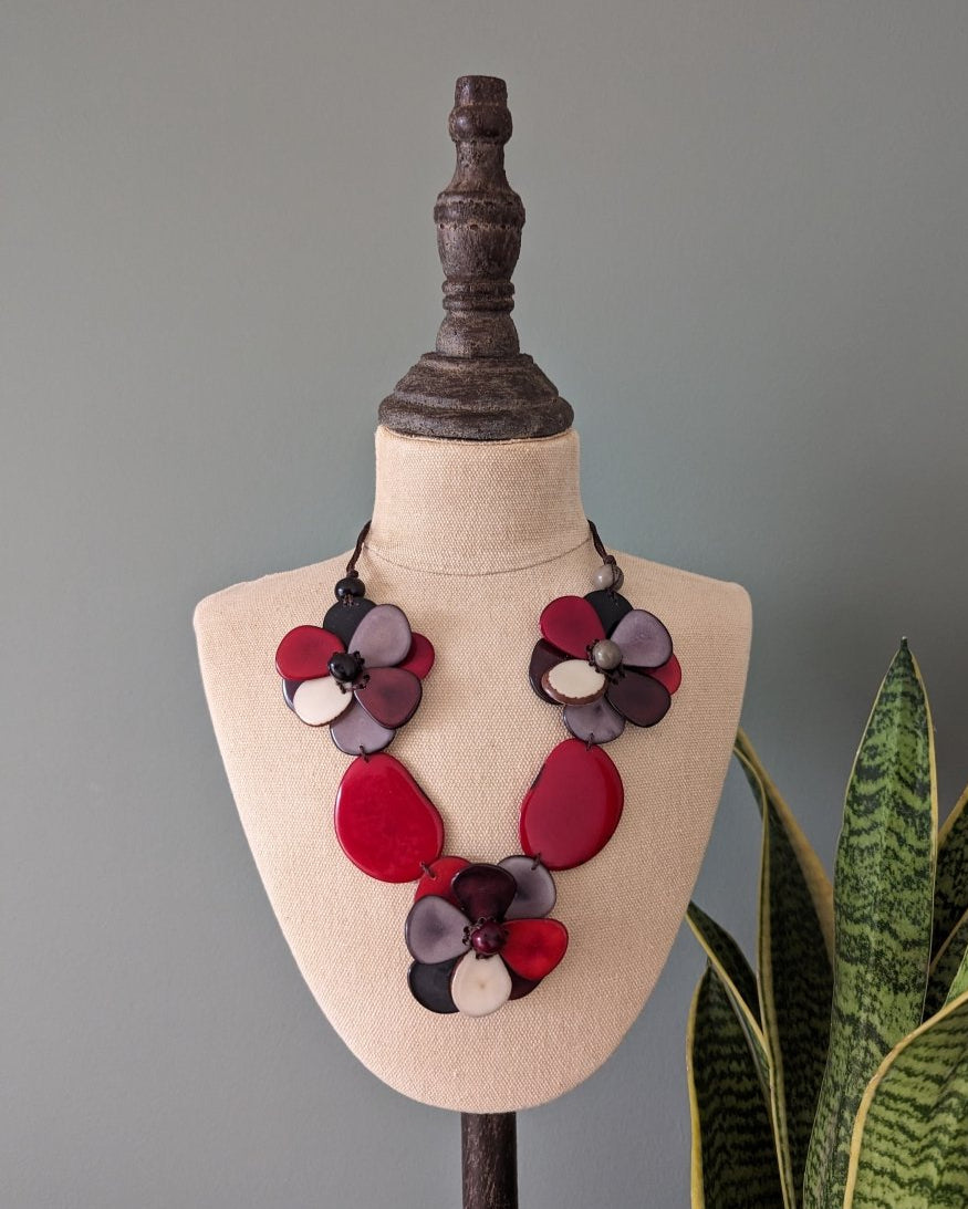 Petal Tagua Nut Necklace - The Happy Elephant - Tagua Jewellery