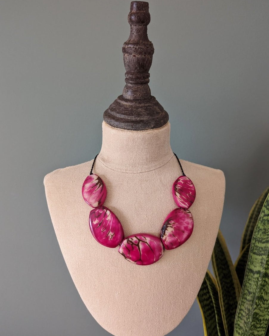 Sierra Tagua Nut Necklace - The Happy Elephant - Tagua Jewellery