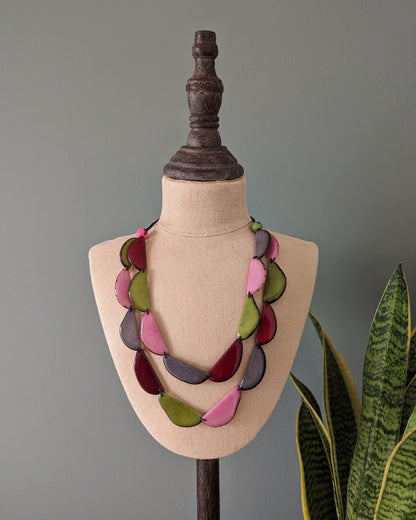 SMILE — Handmade Tagua Statement Necklace - The Happy Elephant - Tagua Jewellery