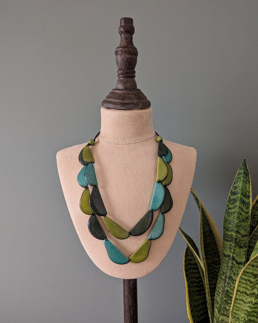 SMILE — Handmade Tagua Statement Necklace - The Happy Elephant - Tagua Jewellery