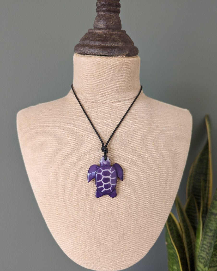 Turtle Tagua Nut Pendant Necklace - The Happy Elephant - Tagua Jewellery
